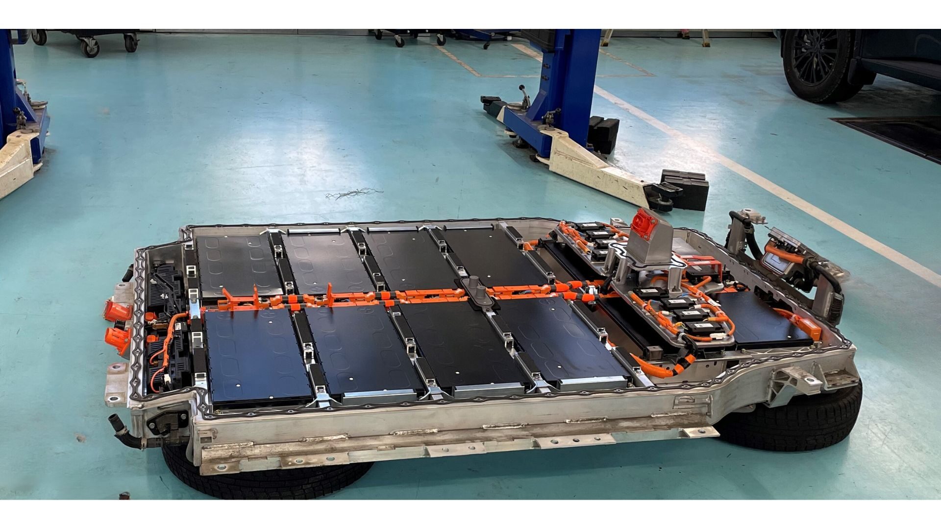 Hybrid Batteries
